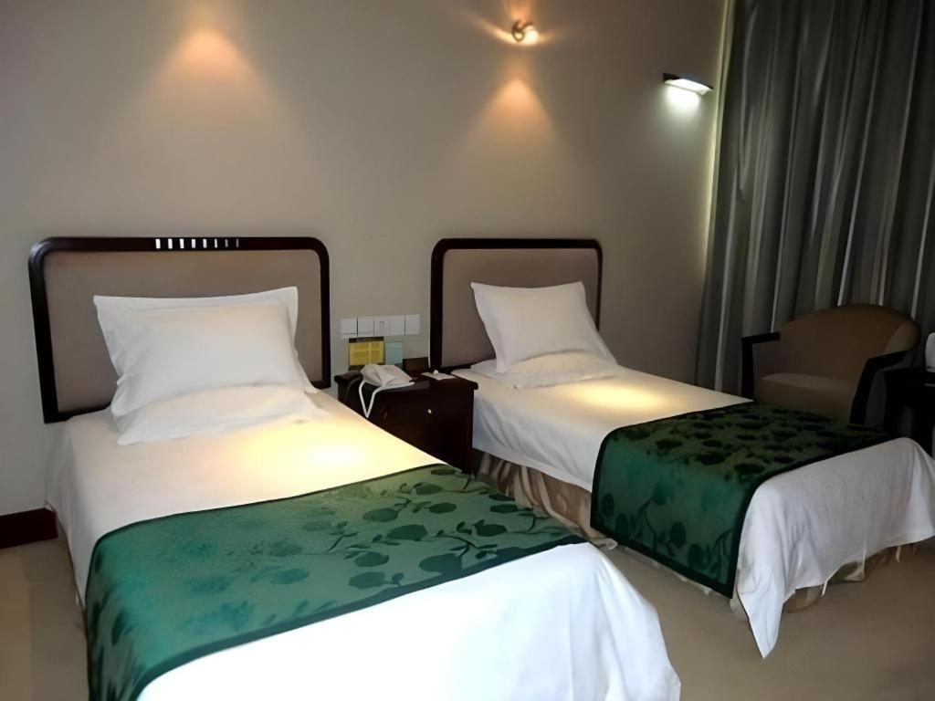 Zhengzhou Airport Hotel Exterior photo