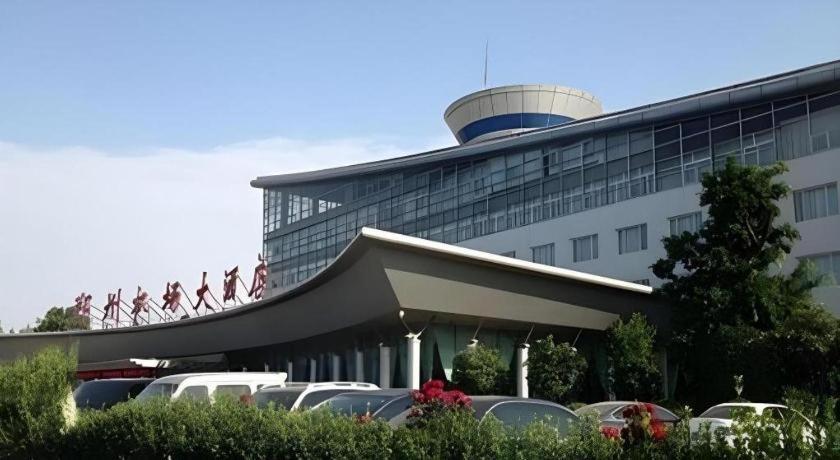 Zhengzhou Airport Hotel Exterior photo