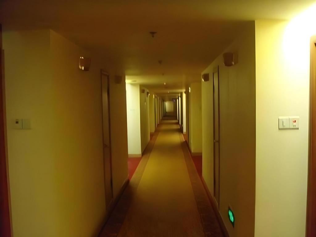 Zhengzhou Airport Hotel Exterior photo
