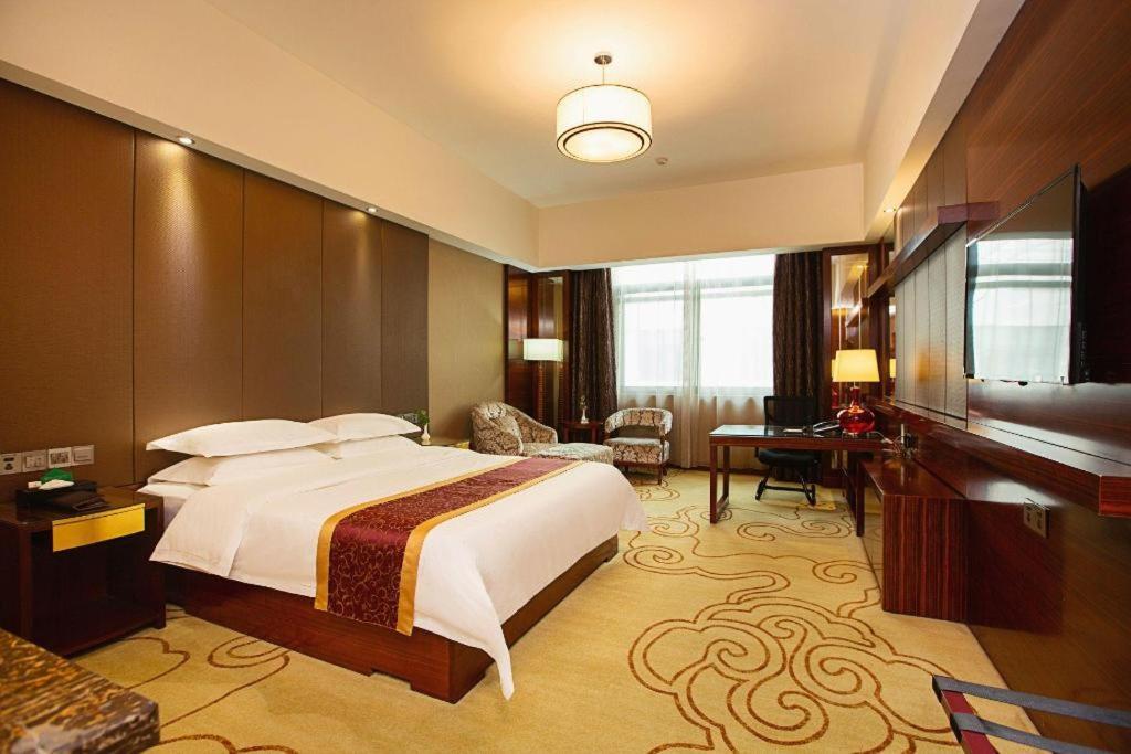 Zhengzhou Airport Hotel Exterior photo