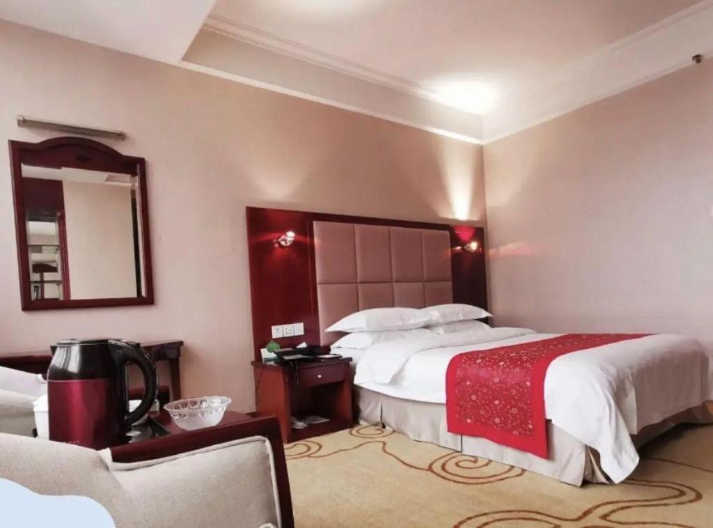 Zhengzhou Airport Hotel Exterior photo